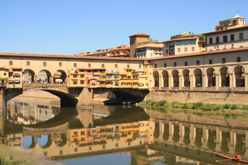Fototapeta na wymiar The Ponte Vecchio which spans the Arno river in Florence, city in central Italy and birthplace of the Renaissance, it is the capital city of the Tuscany region, Italy