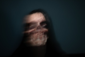 Demonische Frau 