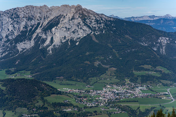 Gr&ouml;bming mit Kammsitz