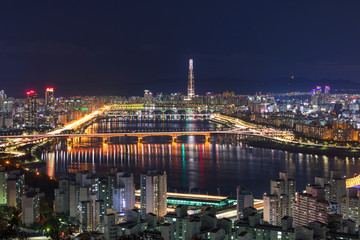 Fototapeta premium Han river and Seoul city at night South Korea