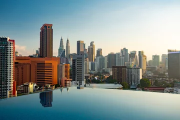 Crédence de cuisine en verre imprimé Kuala Lumpur Vue sur la piscine d& 39 horizon de Kuala Lumpur