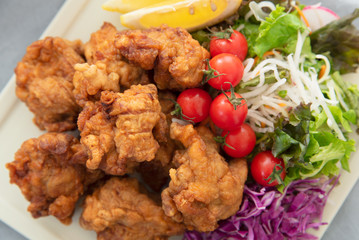 鶏の唐揚げ