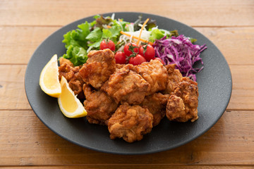 鶏の唐揚げ