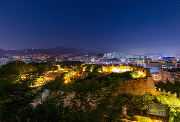 Fototapeta na wymiar Seoul City Skyline Location at Naksan Park with Ancient Walls in Seoul South Korea