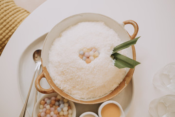 Thai desserts are on the table in the restaurant.