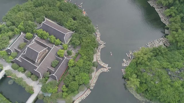 Stock 4k: Trang An rowboats cave tours on river and beautiful mountains view, Ninh Binh, Vietnam. Trang An is UNESCO World Heritage Site, famous places in Vietnam,&nbsp;one of the most popular destinations