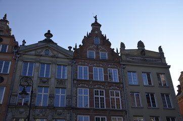 Żuraw nad Motławą , Motława Gdańsk , Domy nad Motławą ,Stare miasto Gdańsk , starówka Gdańsk , Gdańsk , architektura Gdańsk , architektura, house of god, wieza, budowa, europa, zamek, stary, katedra,  © Szymon