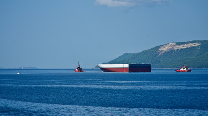 Obraz premium Ships in the Aegean Sea