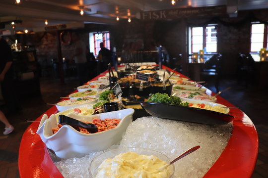 Fischbuffet in Gudhjem, auf der Insel Bornholm in D&auml;nemark