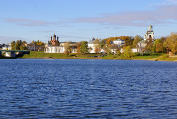 Fototapeta premium A view of the city Yaroslavl in autumn