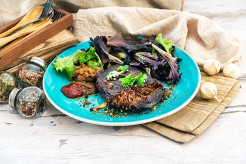 fondant beef paleron and its juice at the winemaker