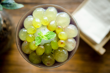 Grapes cocktail or lemonade.