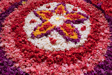 Close up flower-shaped petals in pink,red,white colors in bath tub. relaxation in luxury Bali bathroom. Spa,organic and skin care, beauty treatment concept.