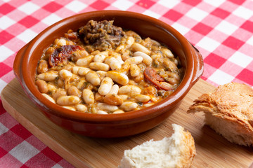 Mountain Cooker dish, mountain cooker.
