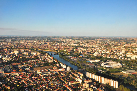Vue a&eacute;rienne de Toulouse