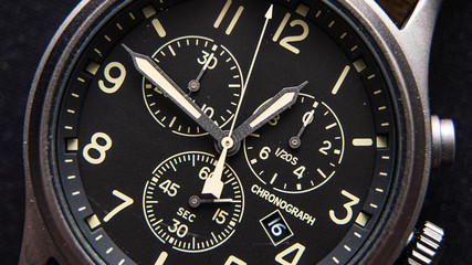 Men's Wristwatch With Black Watch Face