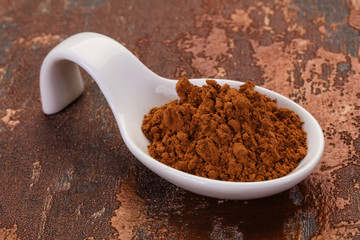 Cocoa powder in the bowl
