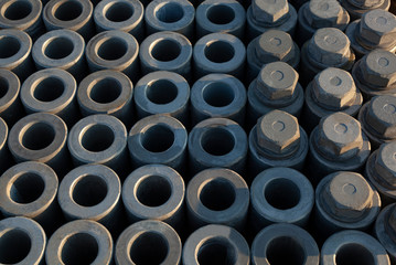  sequentially arranged nuts and bolts