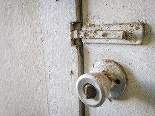 post-apocalyptic, real abandoned building, Ruins of a city