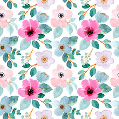 lovely watercolor floral seamless pattern