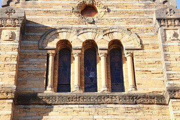 Naklejka premium Eglise Saint Maurice du 19 ème siècle dans le village de Couzon au Mont d'Or - France 