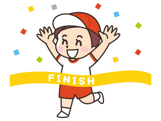 運動会の女の子　ゴール