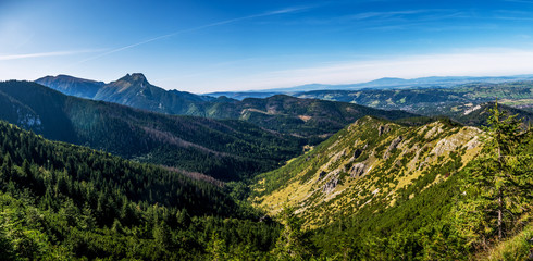 Obraz premium view of mountains