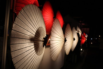 幻想的な光と和