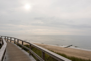 Obraz premium Footpath through dunes