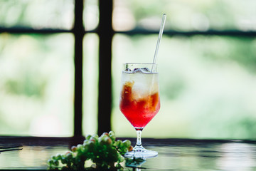 カフェ　おしゃれなソフトドリンク