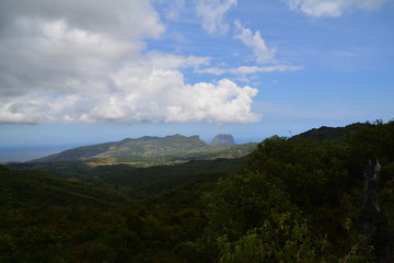 Mauritius / Maurice / Landschaft / Ausblick / Meer / Wolken 