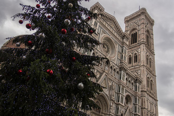 Florence, Italy. Cathedral of Santa Maria del Fiore and christmas tree