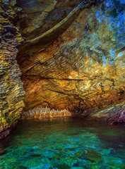 Balanced Stones Pebble tower standing Pyramid