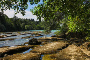the town of Pont de Poitte
