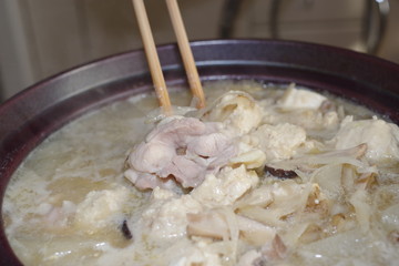 土鍋料理（鶏鍋）