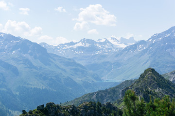 Fototapeta na wymiar Snowy peaks of the Alps.