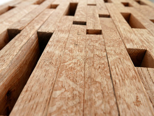 prospettiva geometrica  di una tavola di legno forata a rettangoli