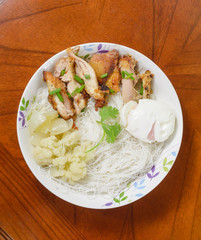  rice noodle with fried chicken asian food