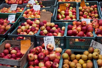 Apples for sale at Warsaw market 2