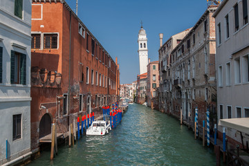 Fototapeta na wymiar The historic city of Venice built on the water in Italy
