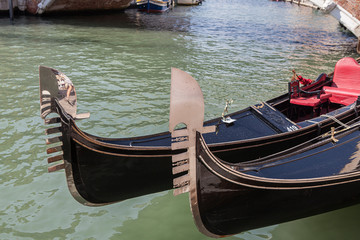 Obraz premium The famous and unique Venetian gondola