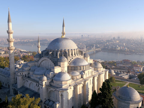 aerial view of Suleymaniye mosque and Istanbul