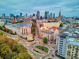 Beautiful panoramic aerial drone view to The Main Building of the Warsaw University of Technology - the historic building located on the square of the Warsaw University of Technology - obrazy, fototapety, plakaty