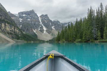 boat on lake © Emanante