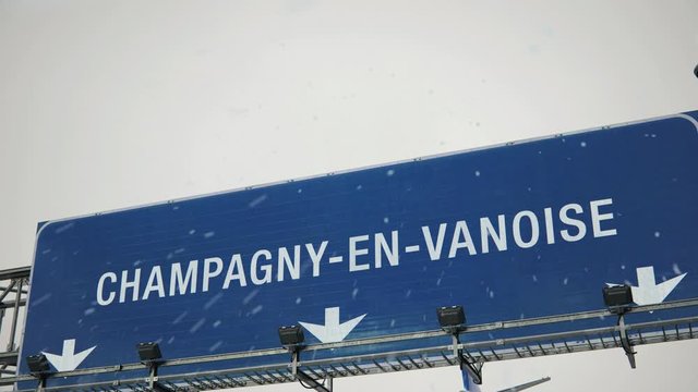 Airplane Landing Champagny-en-Vanoise in Christmas