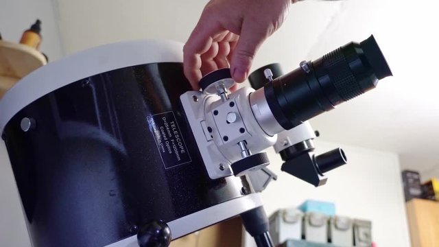 Telescope Focus mechanism adjustment on Dobsonian Telescope