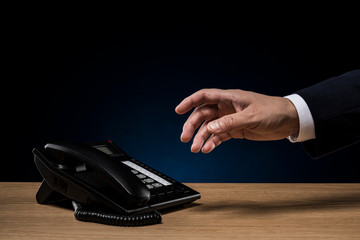 ビジネスマン 電話