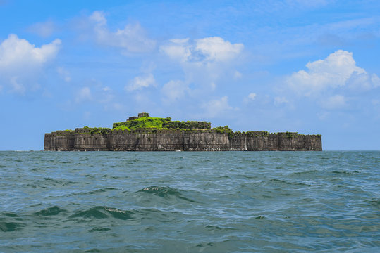 Mulund-janjira the sea fort near mumbai