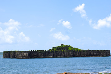 Fototapeta premium Mulund-janjira the sea fort near mumbai