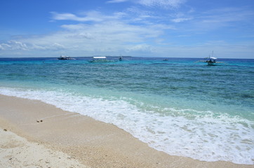 Fototapeta na wymiar The beach on tropical island